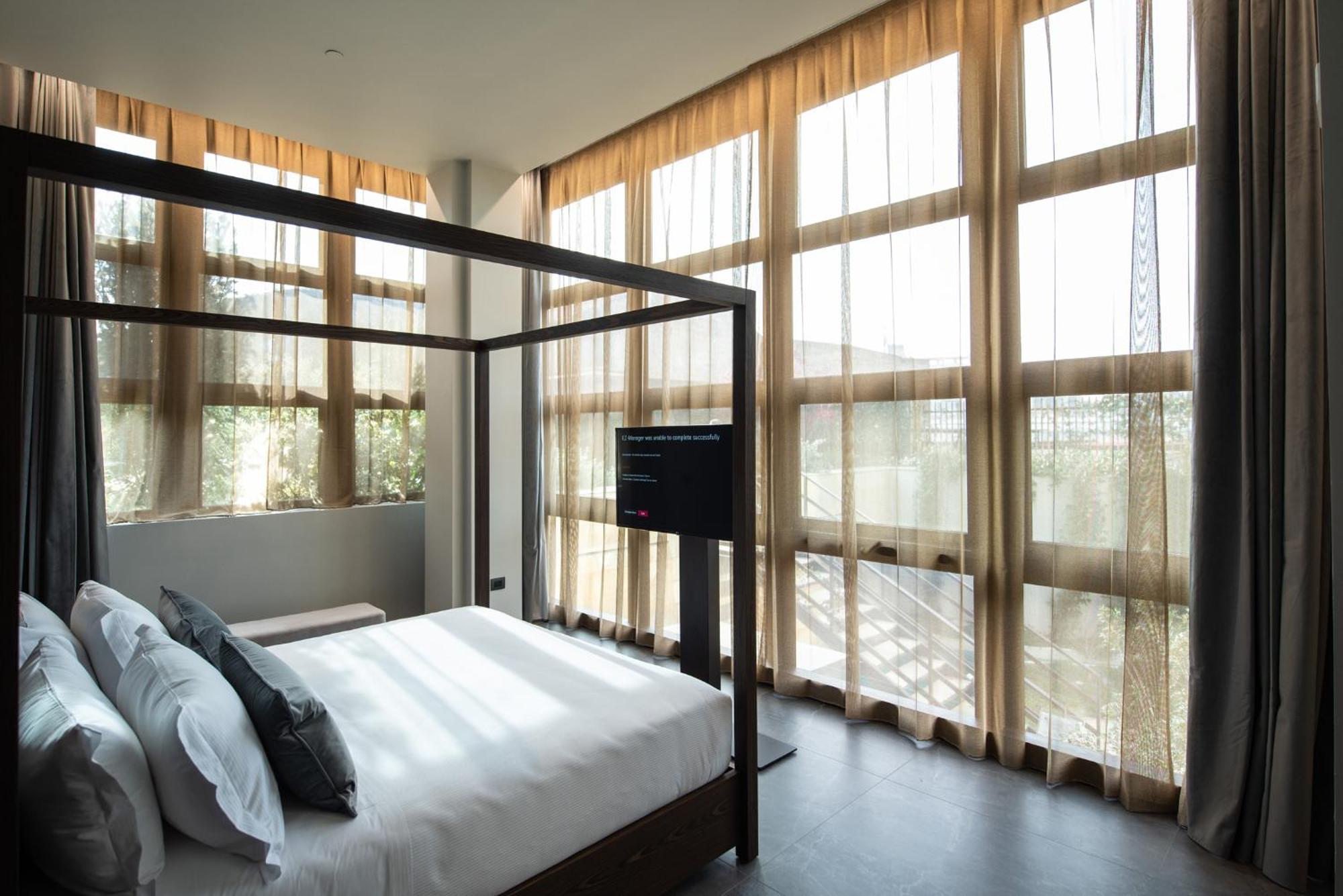 Gold Tower Lifestyle 4* Neapel